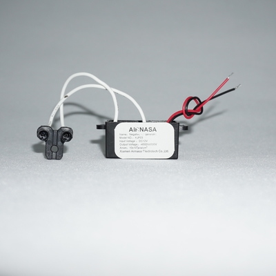 Goede prijs Compacte 0,18W DC12V Negatieve Ionisatoren LUCHT KJF03 Auto Luchtzuiveraar Onderdelen online